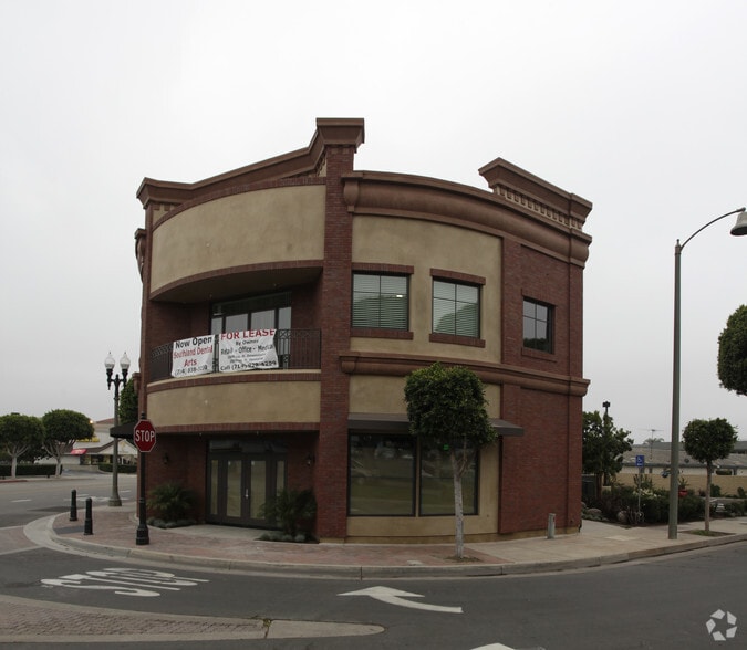More Photos Of 740 El Camino Real, Tustin Medical For Lease