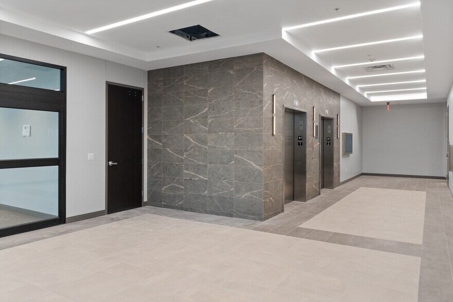 More Photos Of 12850 Dallas Pky, Frisco Medical For Lease