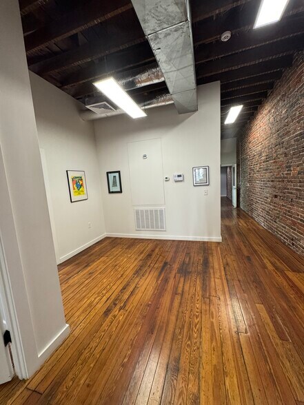 More Photos Of 109-111 N State St, Jackson Loft Creative Space For Sale
