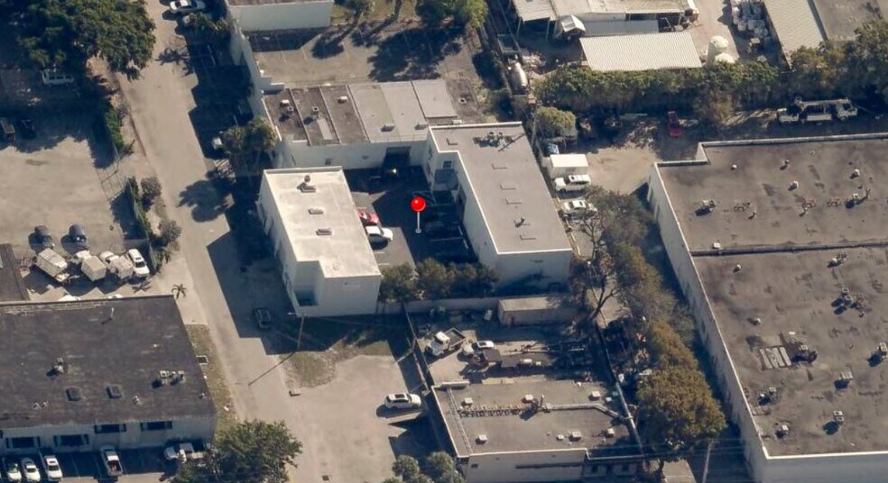 More Photos Of 1120-1140 NW 54th St, Fort Lauderdale Warehouse For Lease