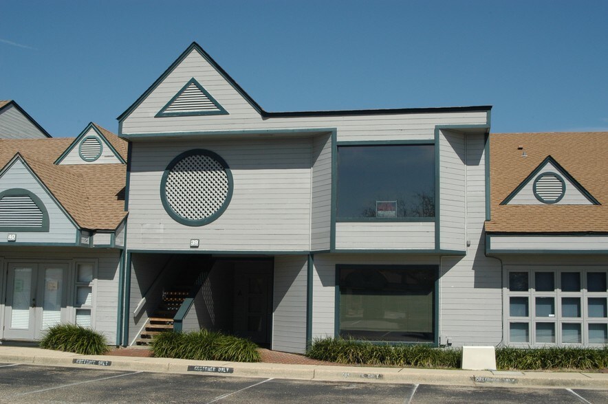 More Photos Of 4400 Bayou Blvd, Pensacola Office Residential For Lease