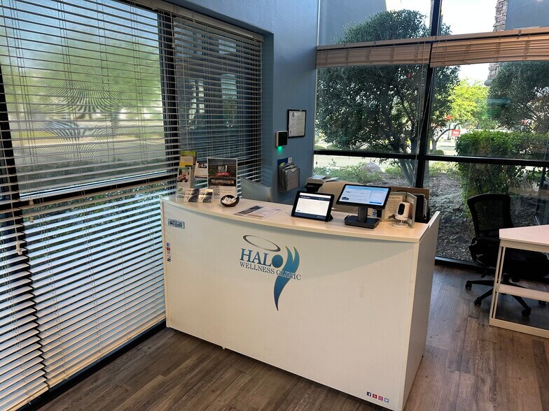 More Photos Of 5920 S Rainbow Blvd, Las Vegas Office For Sale