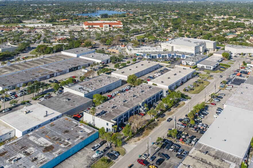More Photos Of 8830-8872 SW 129th Ter, Miami Showroom For Lease