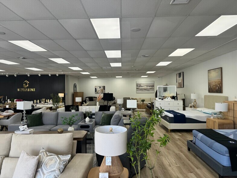 More Photos Of 3200-3226 W Hillsboro Blvd, Deerfield Beach Storefront For Lease