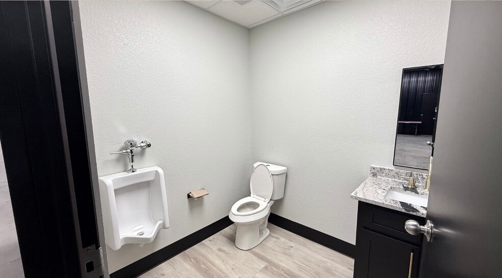 More Photos Of TBD South County Road 1232, Midland Flex For Sale