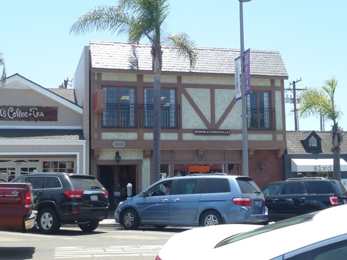 More Photos Of 324 Manhattan Beach Blvd, Manhattan Beach General Retail For Sale