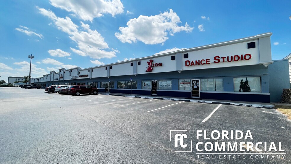 More Photos Of 1520-1712 NW Federal Hwy, Stuart Unknown For Lease