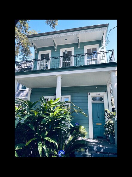 More Photos Of 1933 Esplanade Ave, New Orleans Multifamily For Sale