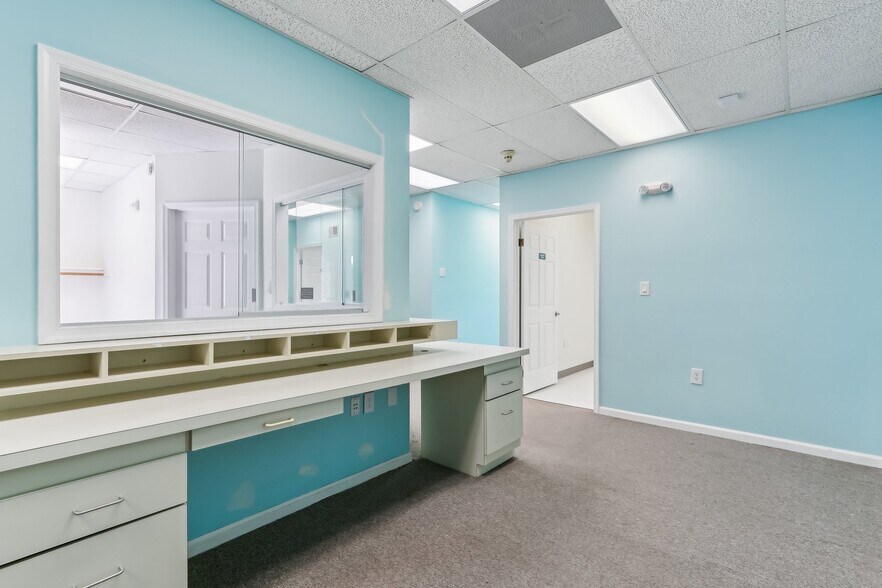 More Photos Of 2640 Highway 70, Manasquan Medical For Sale