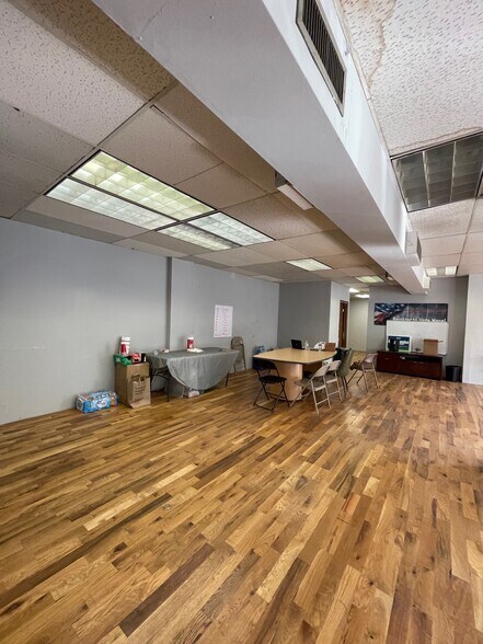 More Photos Of 5029-5037 N Western Ave, Chicago Apartments For Lease