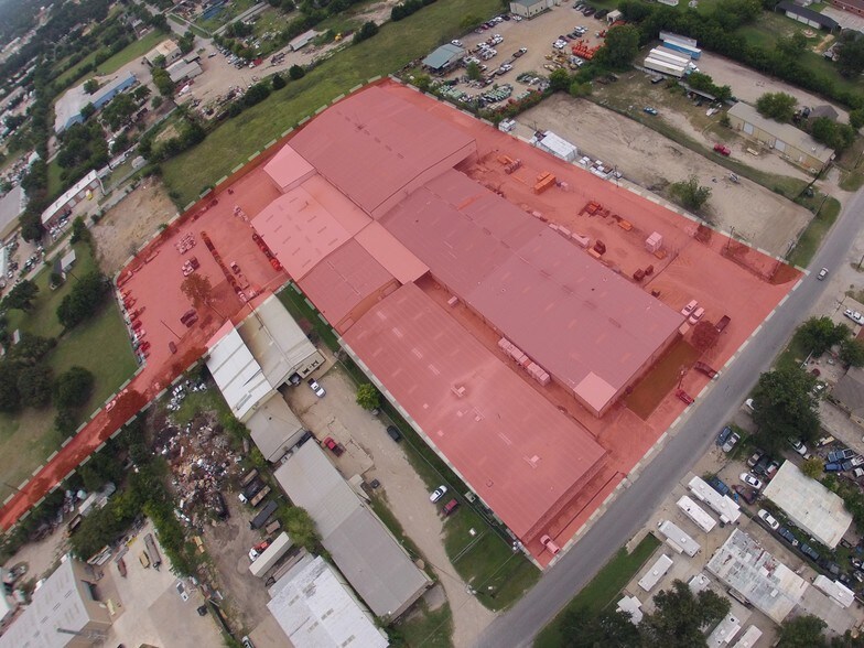 More Photos Of 11218 Limestone Dr, Balch Springs Warehouse For Lease