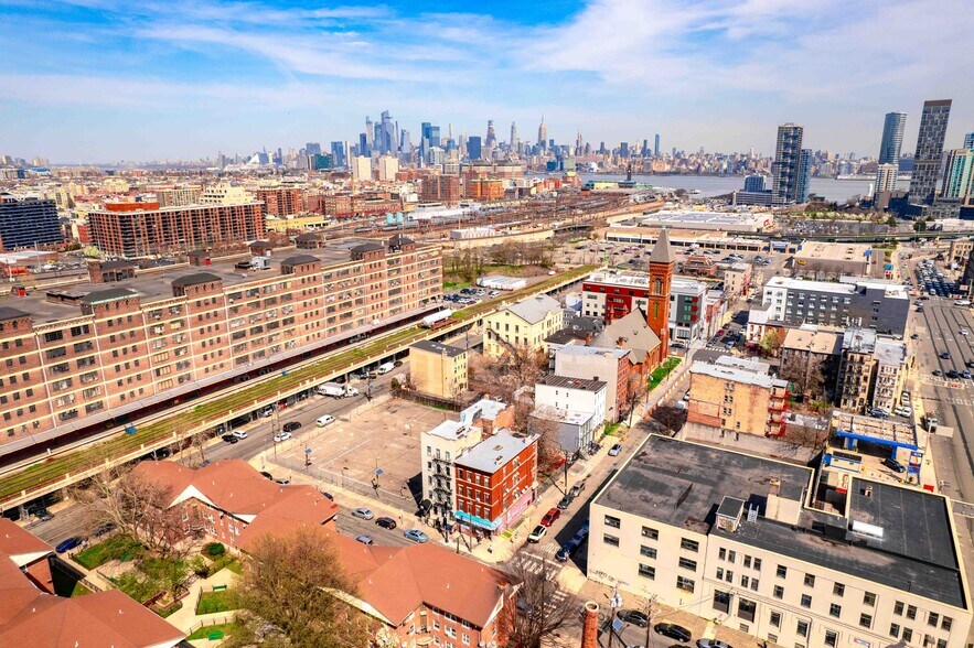 More Photos Of 266 Erie St, Jersey City Apartments For Sale
