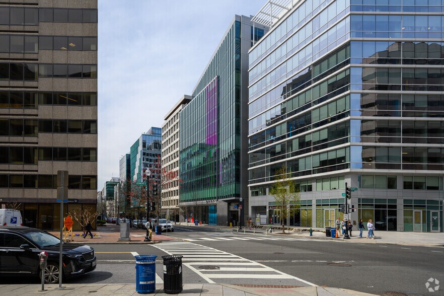 More Photos Of 1441 L St NW, Washington Office For Sale