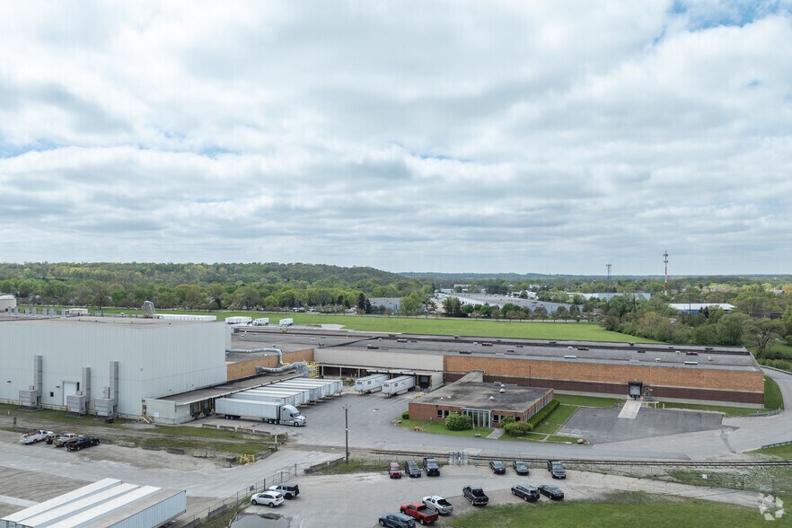 More Photos Of 1030 W Alex-Bell Rd, West Carrollton Manufacturing For Sale