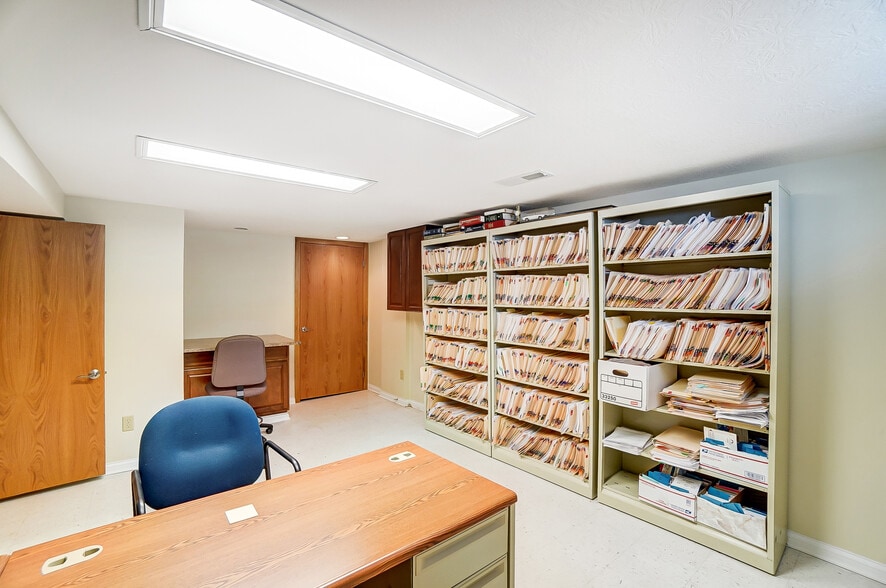 More Photos Of 4961 Cemetery Rd, Hilliard Loft Creative Space For Sale