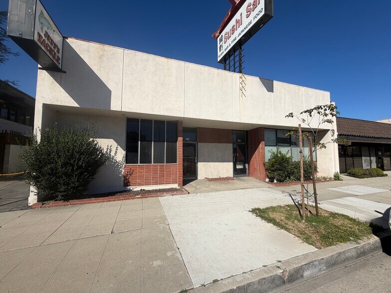 Primary Photo Of 629 S Atlantic Blvd, Monterey Park Restaurant For Sale