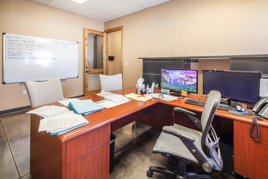 More Photos Of 7860 W Sahara Ave, Las Vegas Medical For Sale