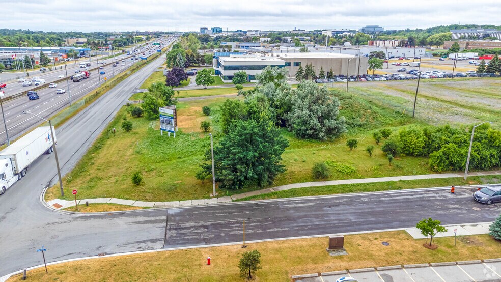 Primary Photo Of 2251 N Sheridan Way, Mississauga Office For Lease