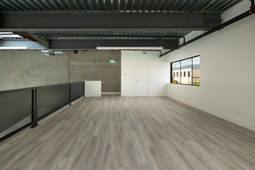 More Photos Of 2090 Matrix Cres, West Kelowna Warehouse For Sale