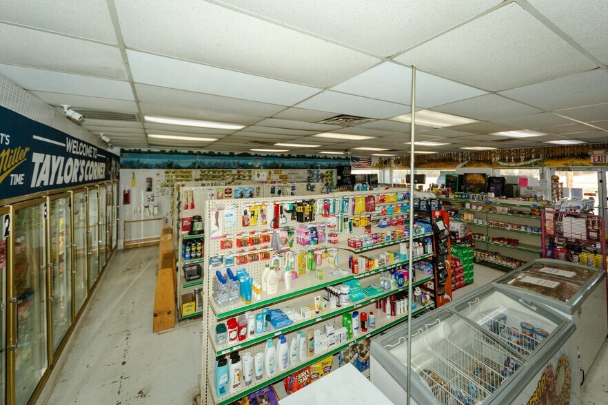 More Photos Of 784 E State Highway 215, Dadeville Self Storage For Sale