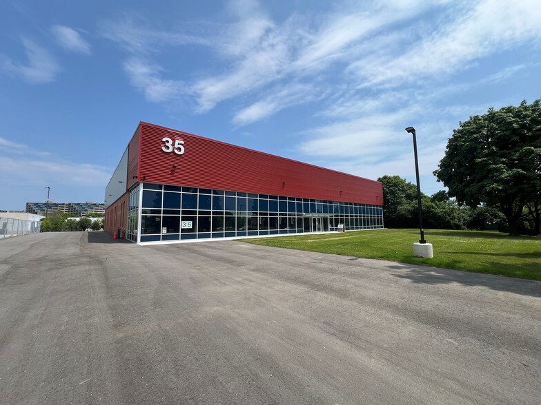 Primary Photo Of 35-37 Prince Andrew Pl, Toronto Warehouse For Lease