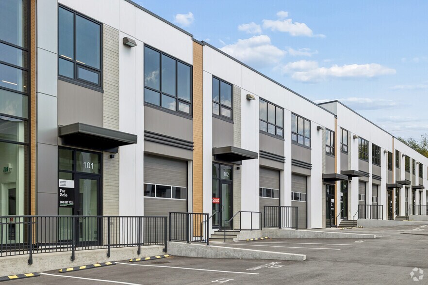 More Photos Of 8696 Barnard St, Vancouver Unknown For Lease