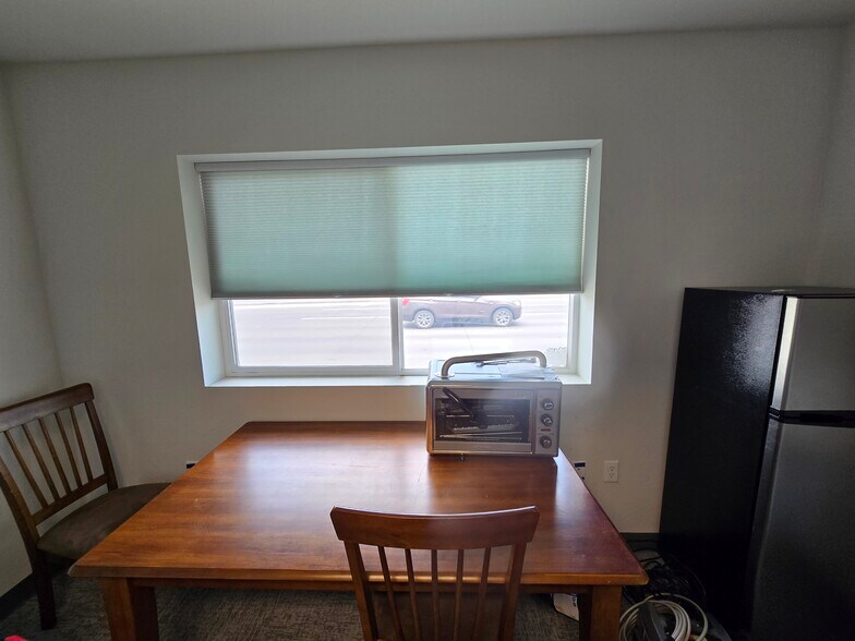 More Photos Of 104 White Ave, Grand Junction Apartments For Lease