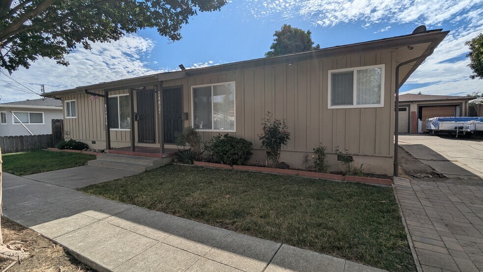 More Photos Of 24829-24831 Thomas Ave, Hayward Apartments For Sale