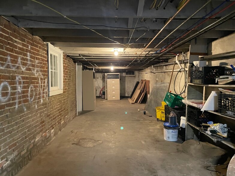 More Photos Of 836 E 5th St, Bethlehem Storefront Retail Office For Lease