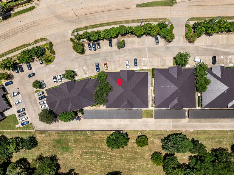 More Photos Of 6550 Naaman Forest Blvd, Garland Medical For Lease