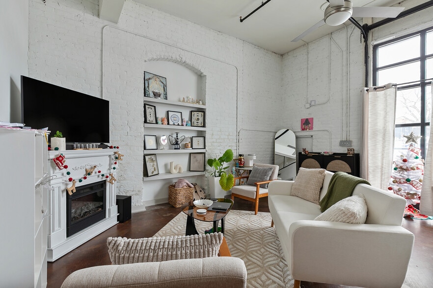 More Photos Of 601 Stockton St, Richmond Apartments For Sale