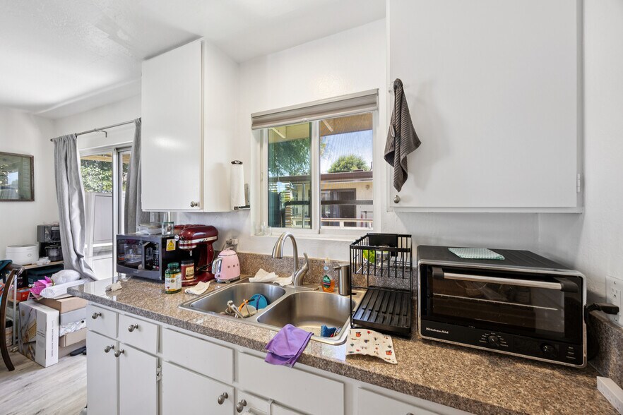 More Photos Of 263 La Pala Dr, San Jose Apartments For Sale