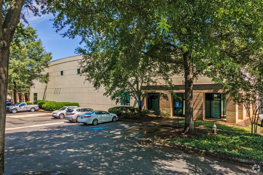 Primary Photo Of 1730 W Oak Commons Ct, Marietta Distribution For Lease