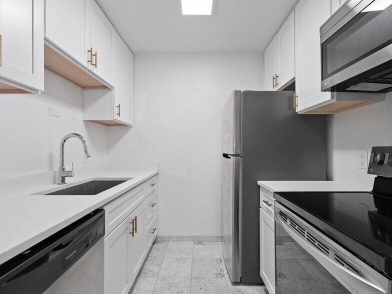 More Photos Of 120 G St, Salt Lake City Apartments For Sale