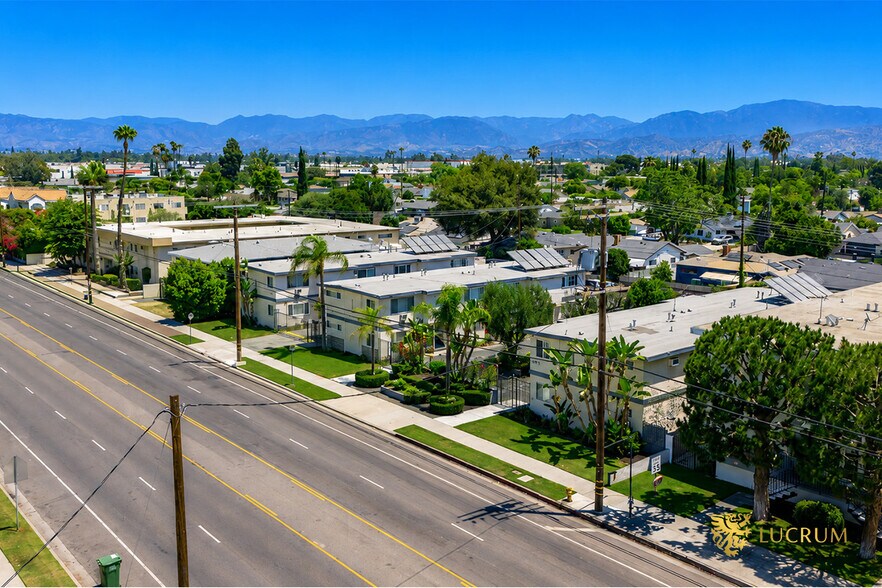 More Photos Of 6944-6954 Coldwater Canyon Ave, North Hollywood Apartments For Sale