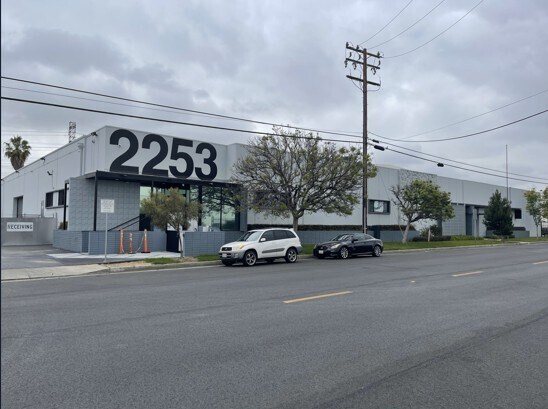 Primary Photo Of 2253-2257 Saybrook Ave, Commerce Manufacturing For Lease