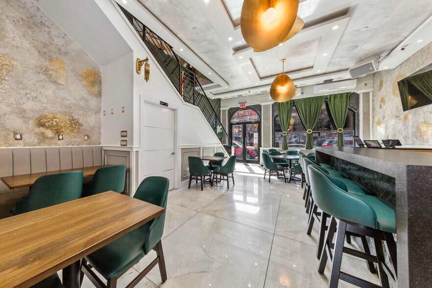 More Photos Of 1041 Flushing Ave, Brooklyn Restaurant For Sale