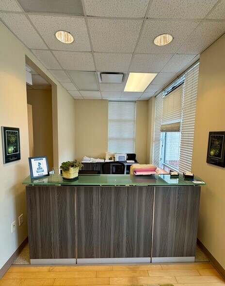 More Photos Of 2620 Arrowood Rd, Charlotte Medical For Lease