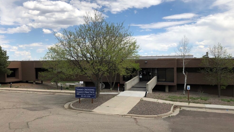 More Photos Of 5932-5934 McIntyre St, Golden Light Manufacturing For Sale