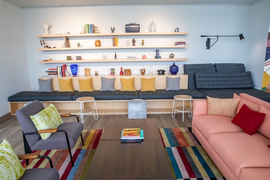 More Photos Of 800 19th Ave South, Nashville Apartments For Lease