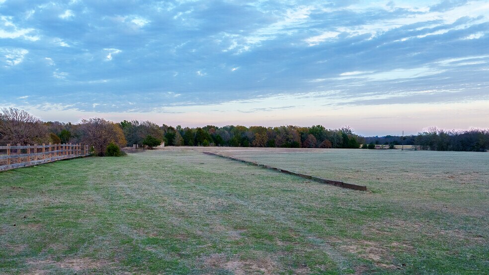 More Photos Of 11 acs Pop Noah Rd, Collinsville Land For Sale