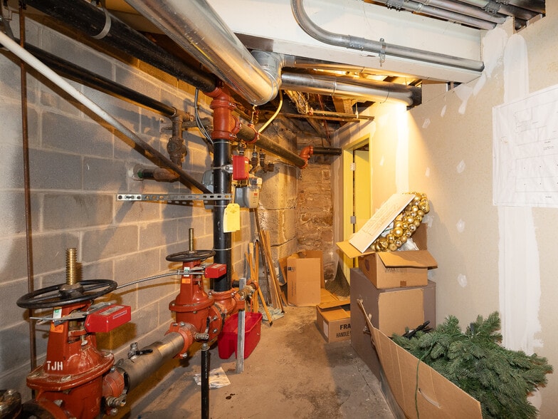 More Photos Of 1148 Prospect Ave, Cleveland Storefront Retail Office For Sale