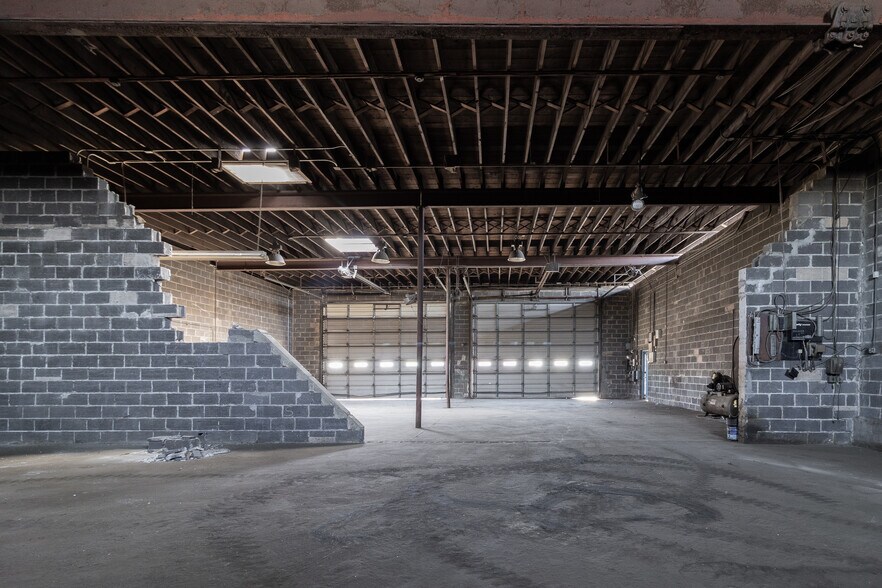 More Photos Of 487 Allens, Providence Land For Lease