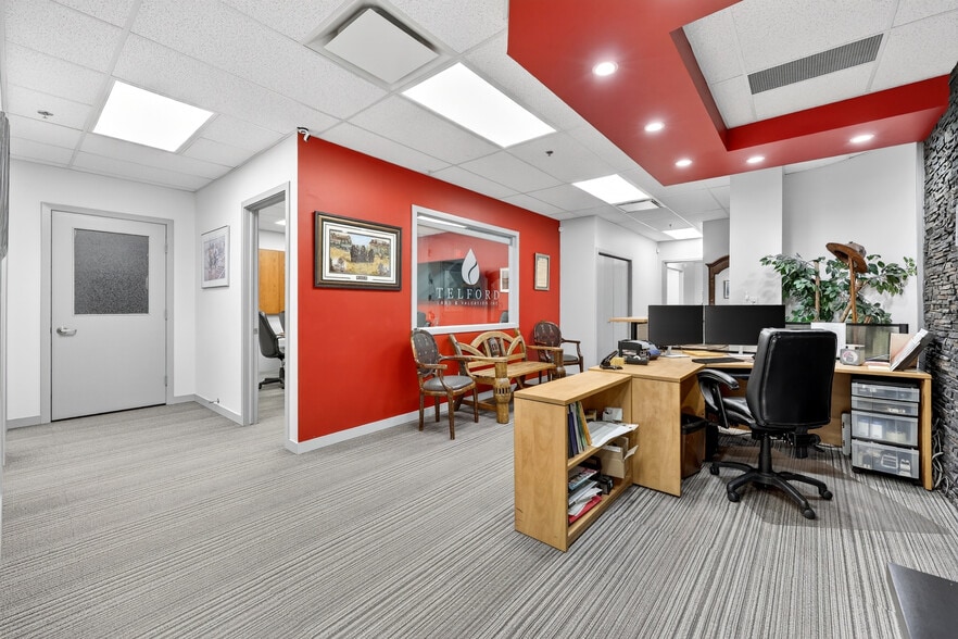 More Photos Of 5700 1st St SW, Calgary Warehouse For Sale