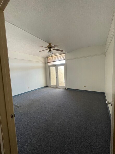 More Photos Of 4601 E McDowell Rd, Phoenix Medical For Sale