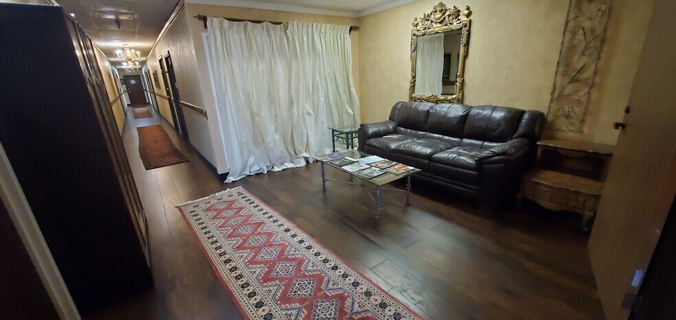 More Photos Of 2801 Camino del Rio S, San Diego Office For Lease