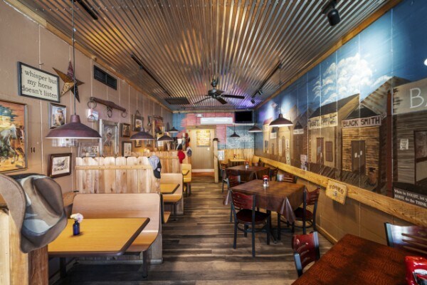 More Photos Of 601 N 1st St, Pulaski Restaurant For Sale