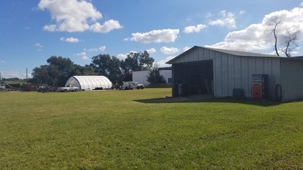 More Photos Of NE Lee St, Wildwood Land For Sale