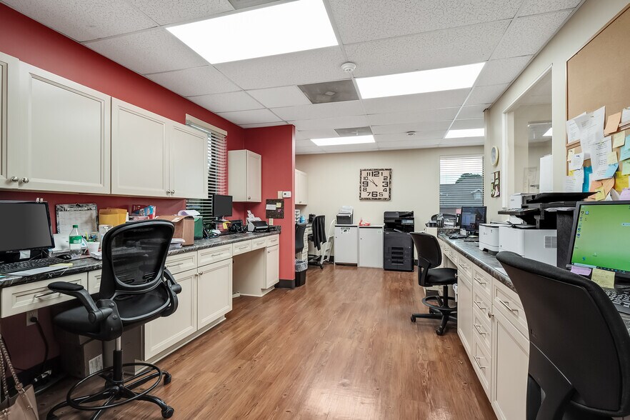 More Photos Of 7672-7680 Airways Blvd, Southaven Medical For Sale
