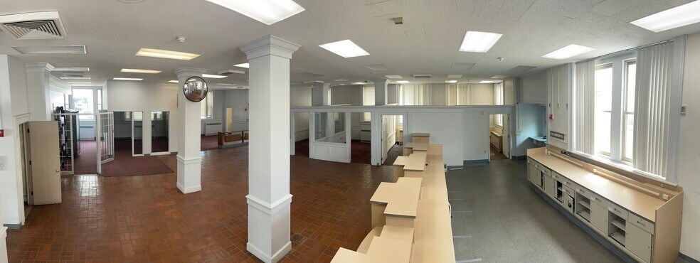 More Photos Of 219 Grand Ave, New Haven General Retail For Sale
